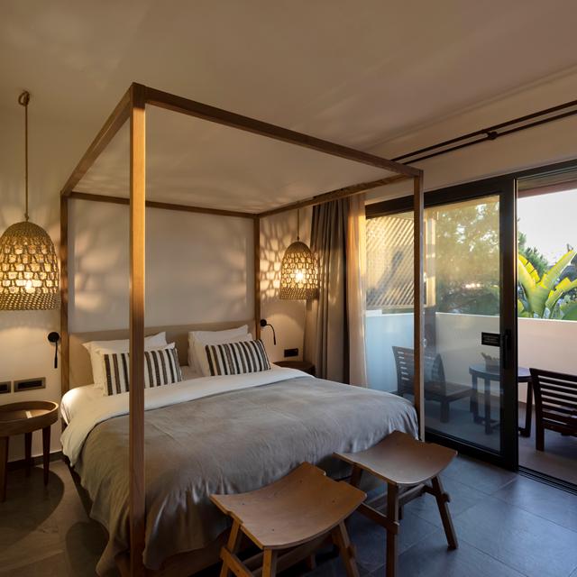 Lindian Village Curio Collection by Hilton photo 2