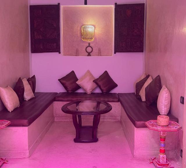 Riad Pourpre Medina photo 6