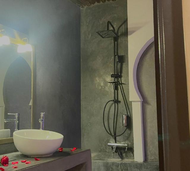 Riad Pourpre Medina photo 10