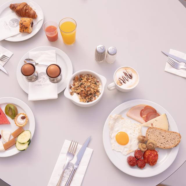 Apart'hôtel Coral Suites & Spa - adult only photo 2