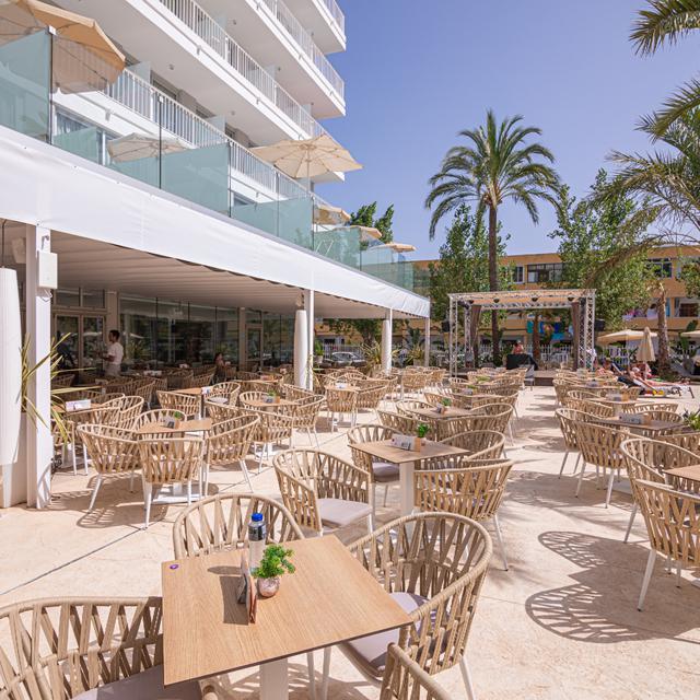 Hôtel JS Sol de Alcudia photo 12