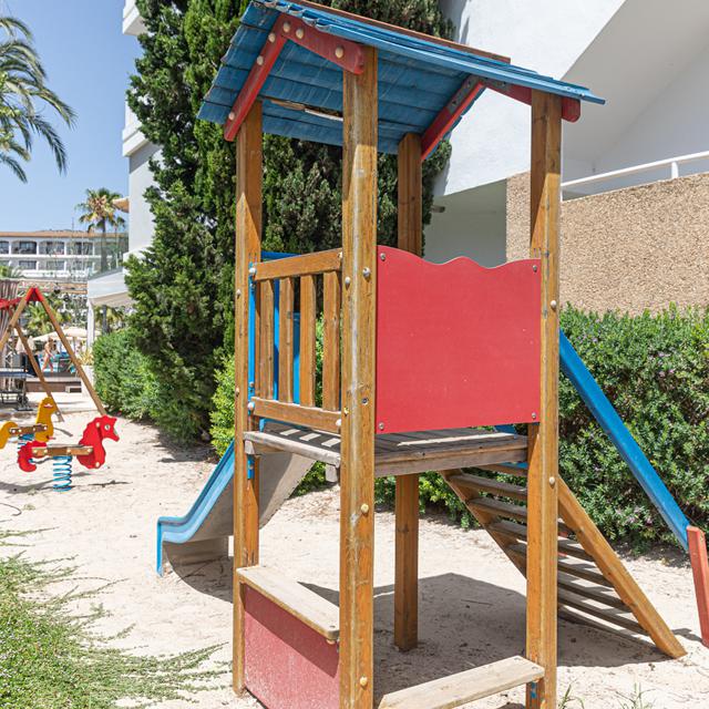Hôtel JS Sol de Alcudia photo 16