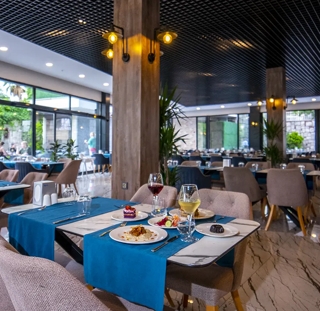 Hôtel Maril Beach & Spa photo 4