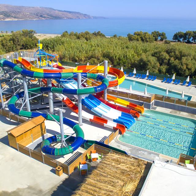 Selini Suites & Waterpark photo 9