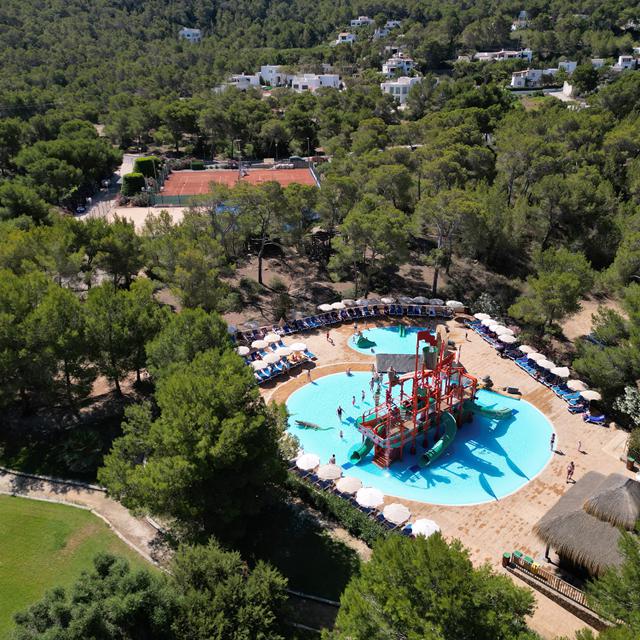 Invisa Figueral Resort photo 14