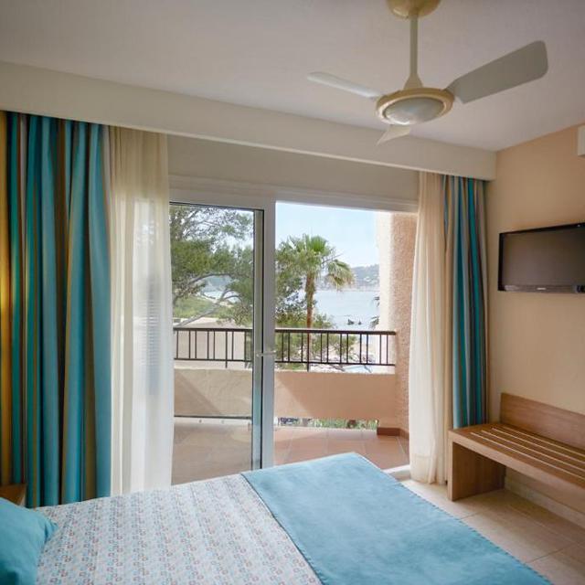 Invisa Figueral Resort photo 23