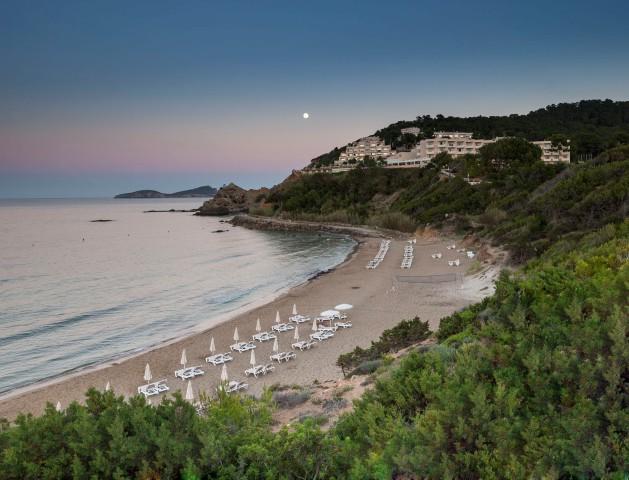 Invisa Figueral Resort photo 32
