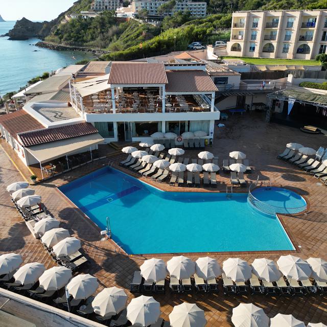 Invisa Figueral Resort photo 2
