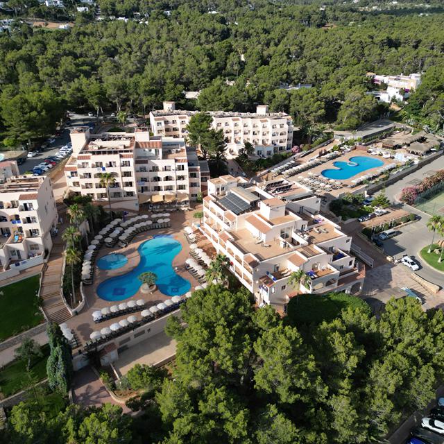 Invisa Figueral Resort photo 0
