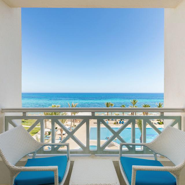 Hotel Radisson Blu Resort & Thalasso photo 4