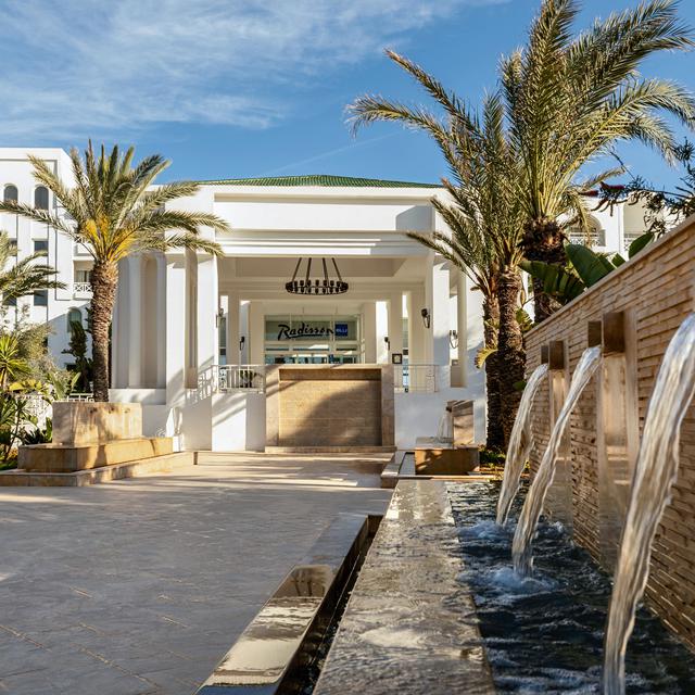 Hotel Radisson Blu Resort & Thalasso photo 11