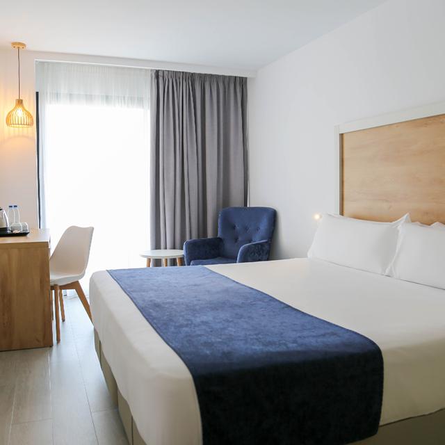 Eurostars Puerto de Ibiza photo 10