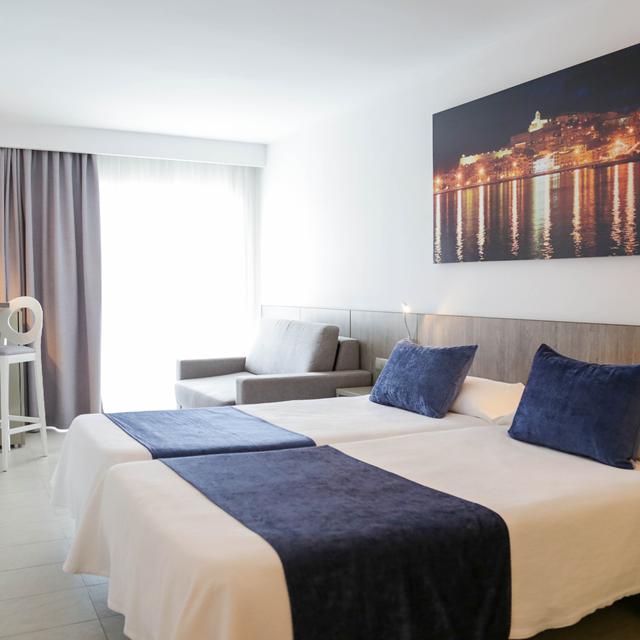 Eurostars Puerto de Ibiza photo 1
