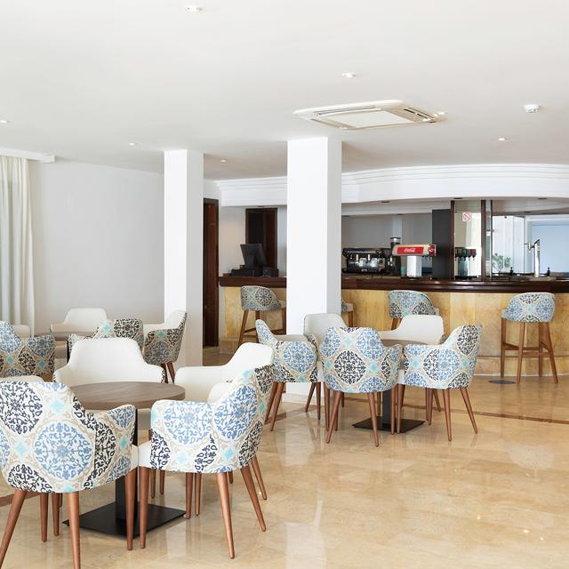 Alua Suites Las Rocas photo 9