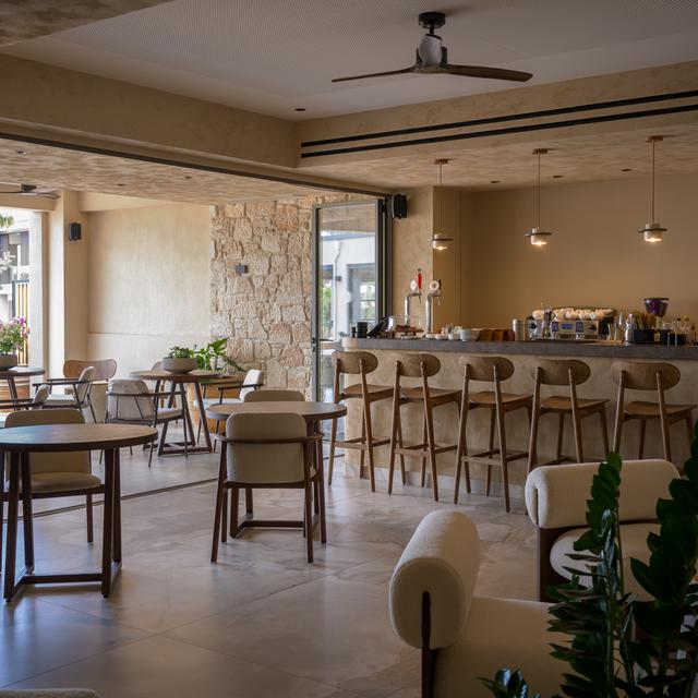 Portes Theros Hôtel - adults only photo 7