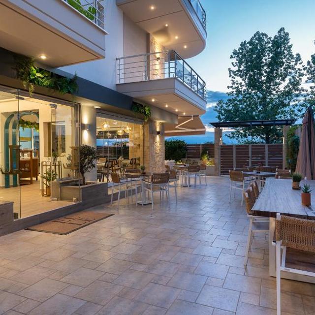 ELLE Rooms & Suites photo 6