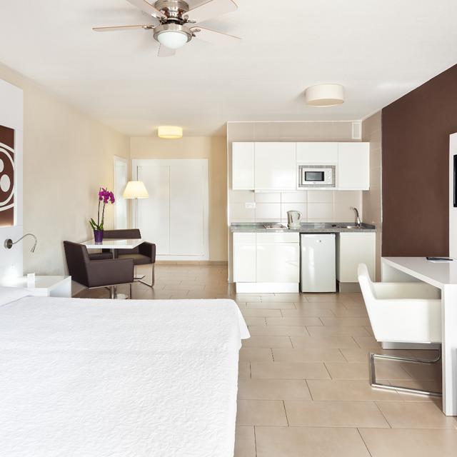 Playa Olid Suites and Apartments photo 14