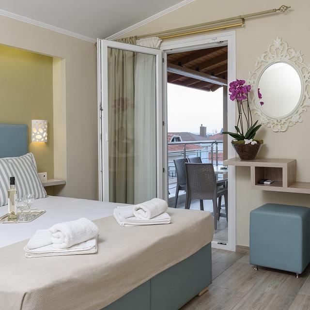 Ammos Beach Seaside Luxury Suites photo 2