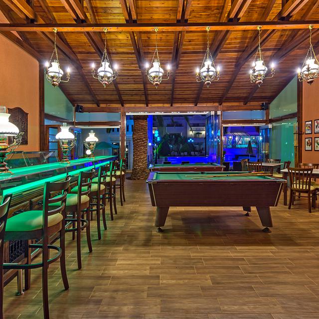 Aparthotel Castle Suites photo 4