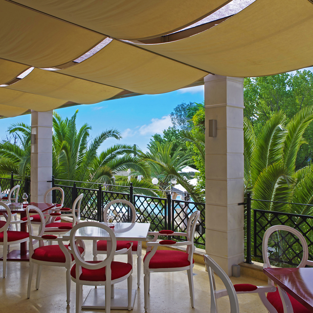 Mediterranean Princess - adults only photo 9