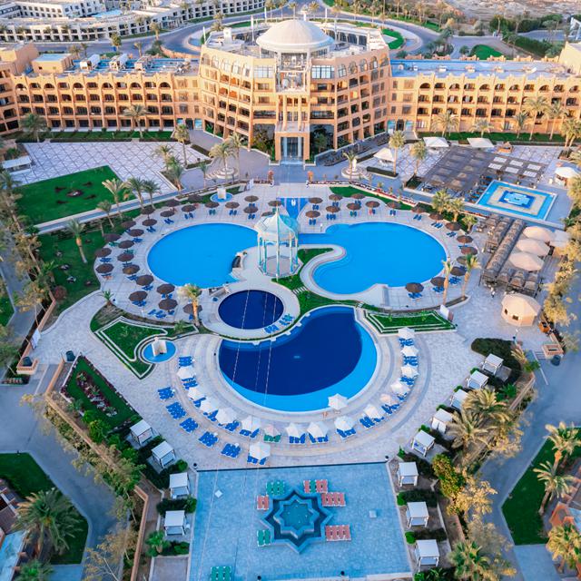 Blend Paradise Resort photo 1