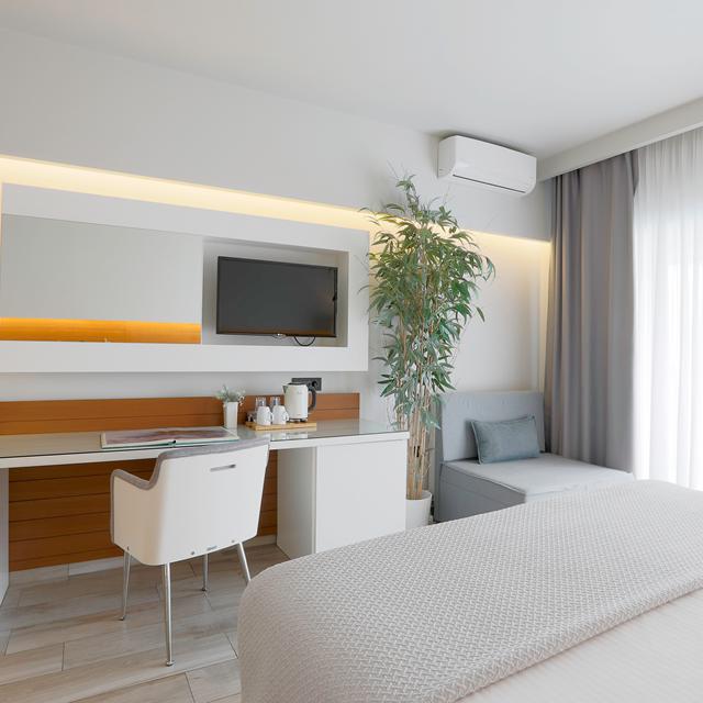 Hôtel San Panteleimon Beach photo 12