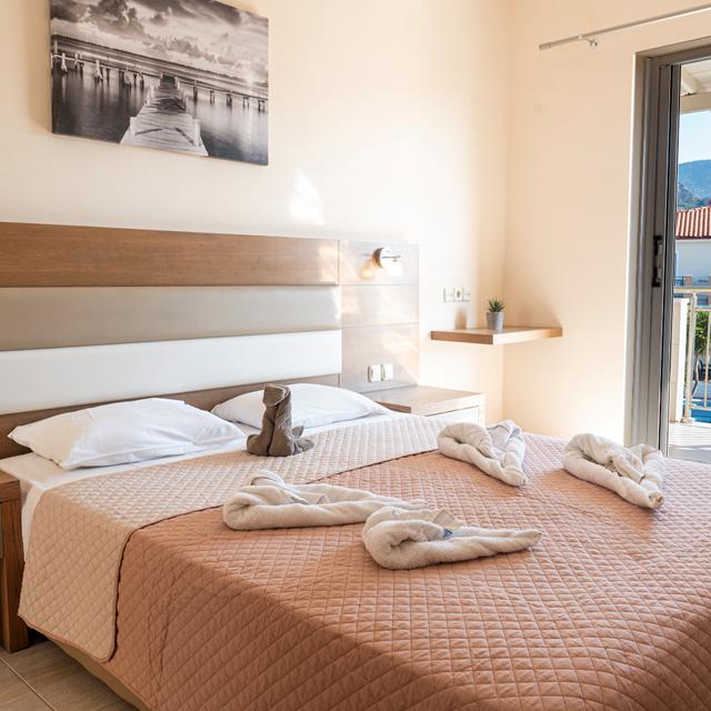 Studio's Virginia photo 9