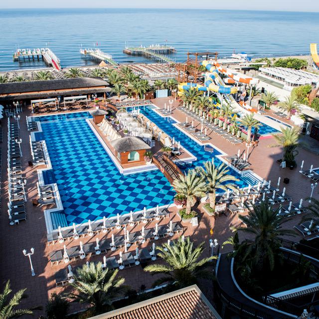 Hôtel Quattro Beach & Spa photo 10