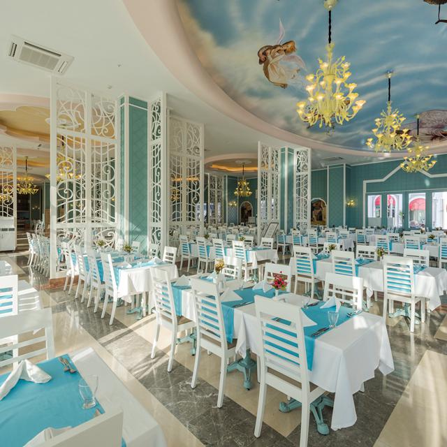 Hôtel Quattro Beach & Spa photo 7