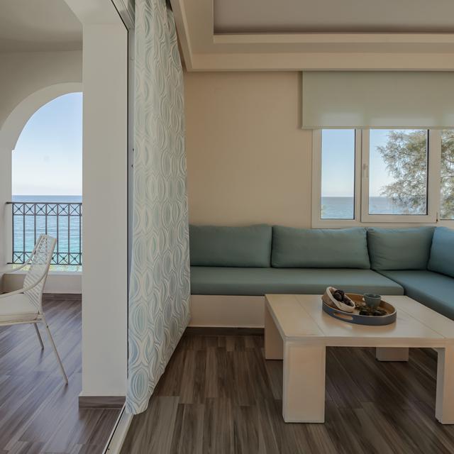 Appartements Erietta photo 2