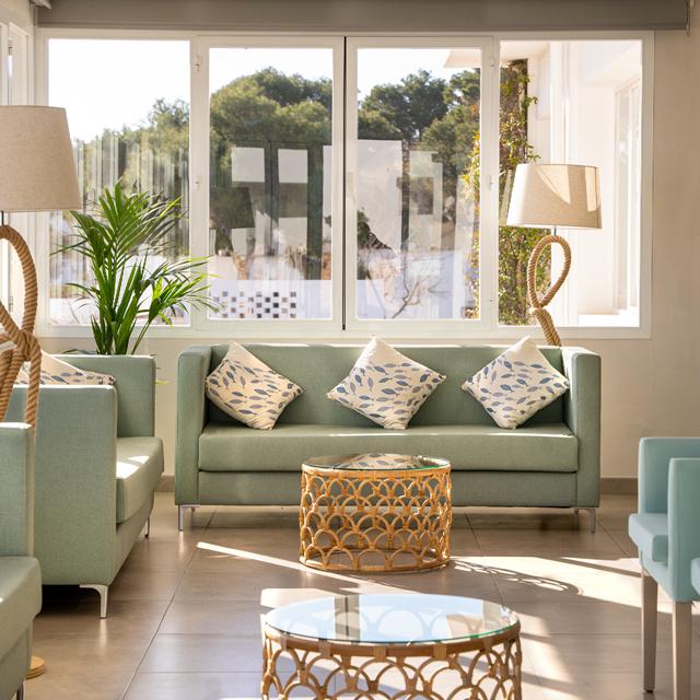 MarSenses Ferrera Blanca Hôtel Family photo 11