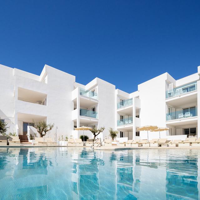 MarSenses Ferrera Blanca Hôtel Family photo 6