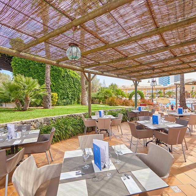 Aparthotel Zafiro Ca'n Picafort photo 14