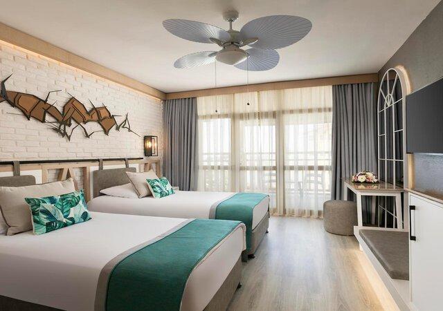 Hôtel Limak Arcadia photo 2