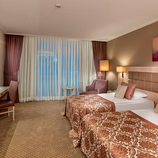 Hôtel Miracle Resort photo 34