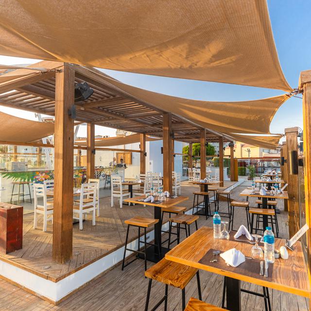 Hôtel V Beach Resort Sahl Hasheesh photo 4