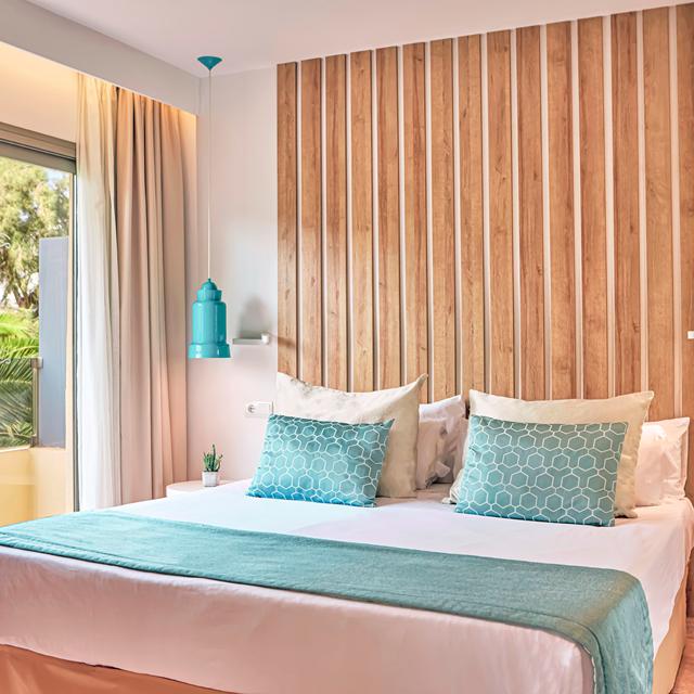 Zafiro Palmanova & Spa photo 2