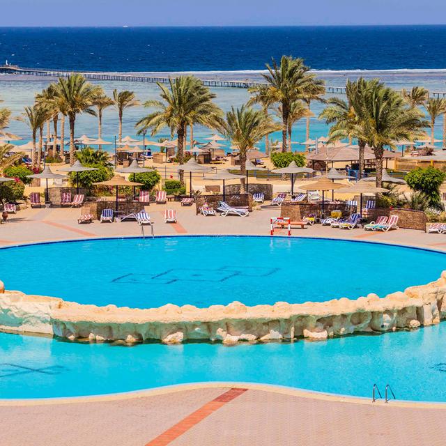 Blend Elphistone Resort photo 21