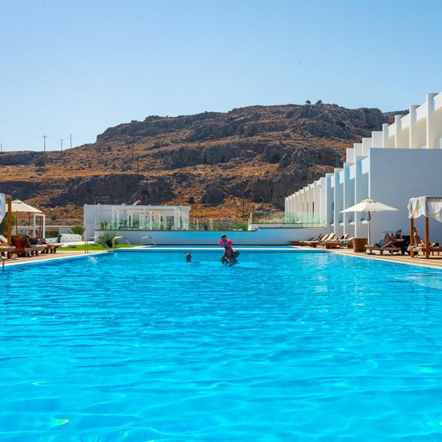 Hôtel Kamari Plus