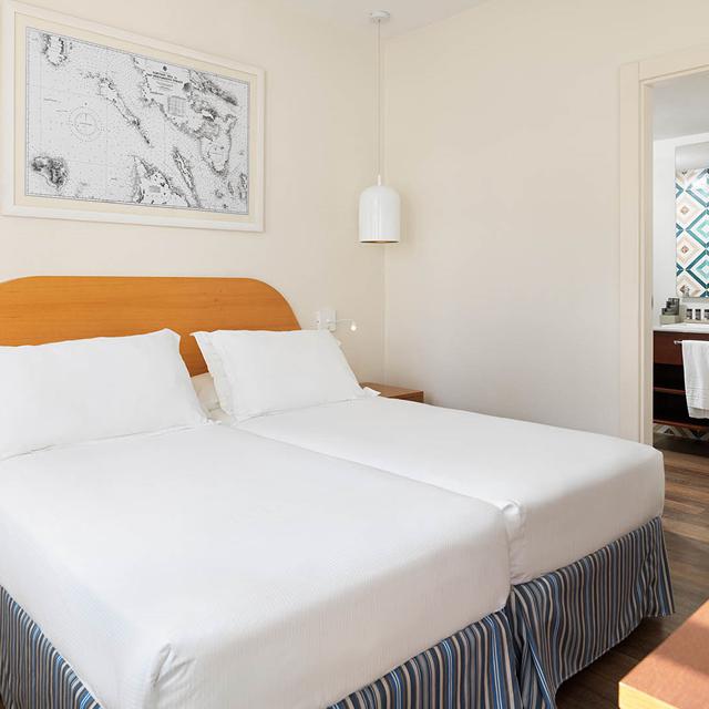 Hôtel H10 Ocean Suites photo 17