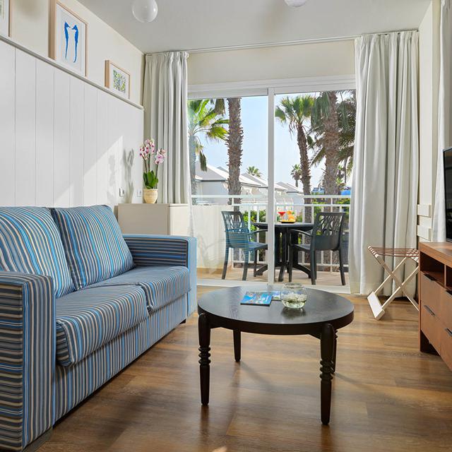 Hôtel H10 Ocean Suites photo 3