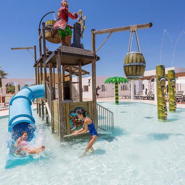 Grand Palladium White Island Resort & Spa photo 21