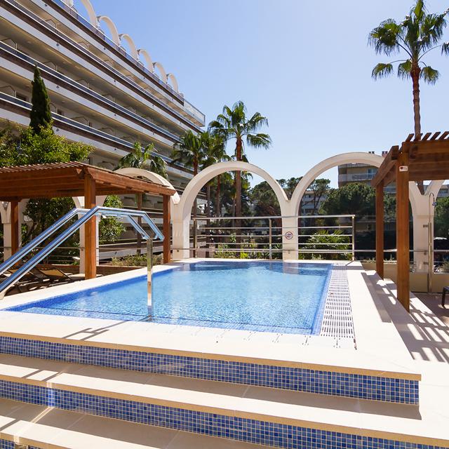 Hotel Golden Port Salou & Spa photo 2