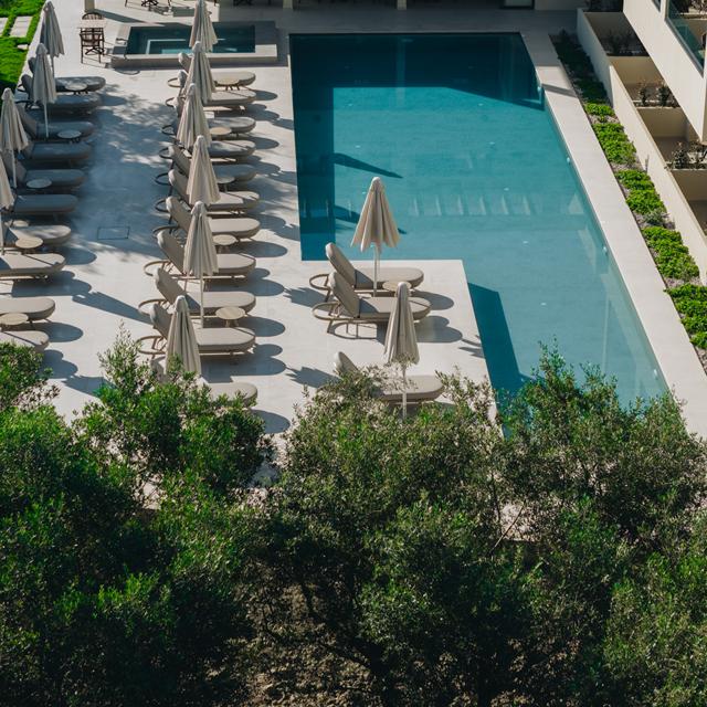 Iskios Suites - adults only photo 12