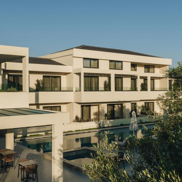 Iskios Suites - adults only photo 20