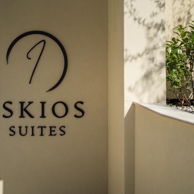 Iskios Suites - adults only photo 24