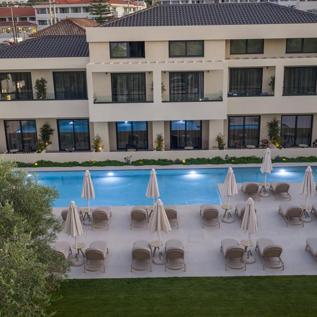 Iskios Suites - adults only photo 25