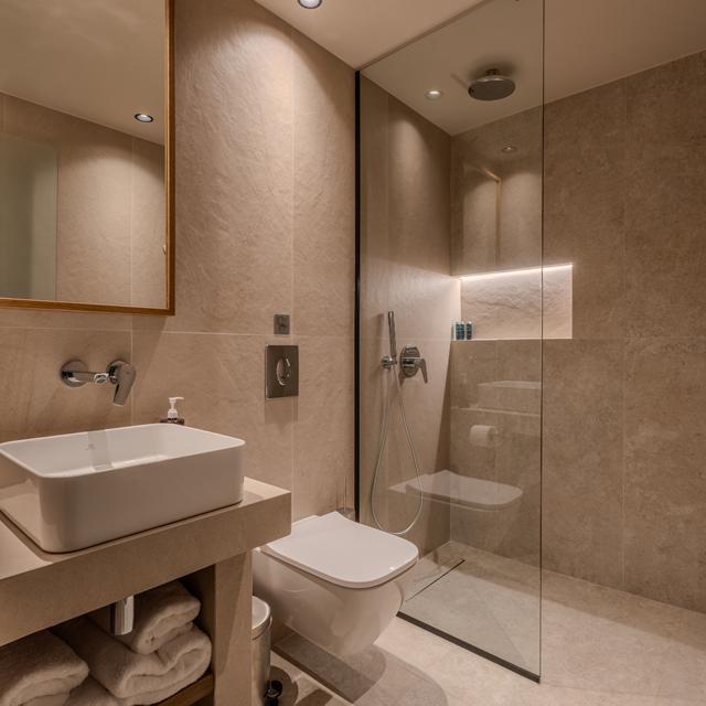 Iskios Suites - adults only photo 17