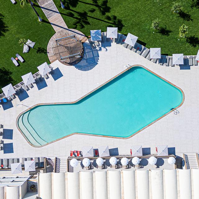 Ozadi Altura Beach Resort photo 35