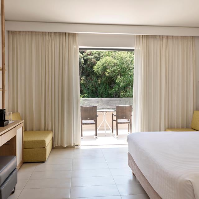 Hôtel Atlantica Eleon Grand Resort photo 2